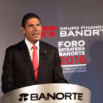 Carlos Hank González Impulsa Innovación Tecnológica en el Sector Bancario