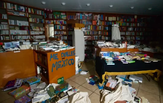 Ciudad Universitaria fue escenario de actos vandálicos tras una protesta contra la gentrificación en la Ciudad de México.