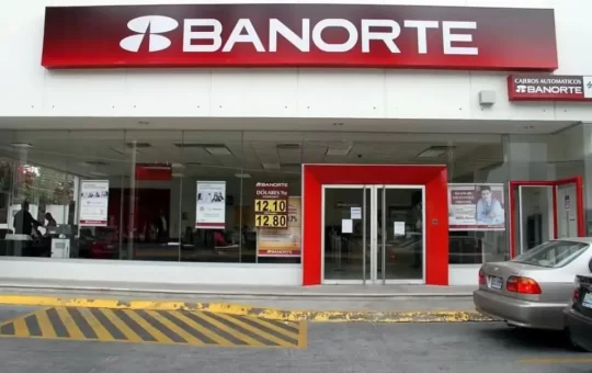 Banorte de Carlos Hank González, reportó una utilidad neta de 14,618 millones de pesos, un crecimiento anual del 4%.