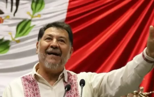 El senador Gerardo Fernández Noroña asegura recibir 188 mil pesos mensuales por sus videos y transmisiones en YouTube, cifra que, según especialistas en monetización digital, no coincide con las vistas que generan sus contenidos.