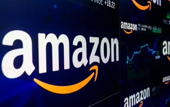 Este lunes por la mañana, Amazon Web Services (AWS), el mayor proveedor de servicios en la nube a nivel mundial, sufrió una "caída" que afectó a numerosas compañías y plataformas utilizadas por millones de usuarios.