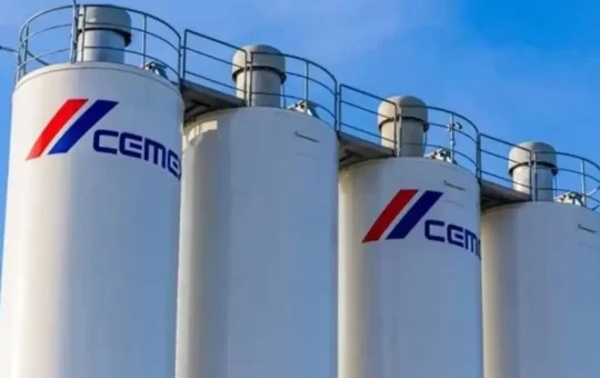 Cemex anunció este lunes la venta de sus operaciones en Panamá al Grupo Estrella, un conglomerado industrial privado de República Dominicana, por un monto total de 200 millones de dólares.