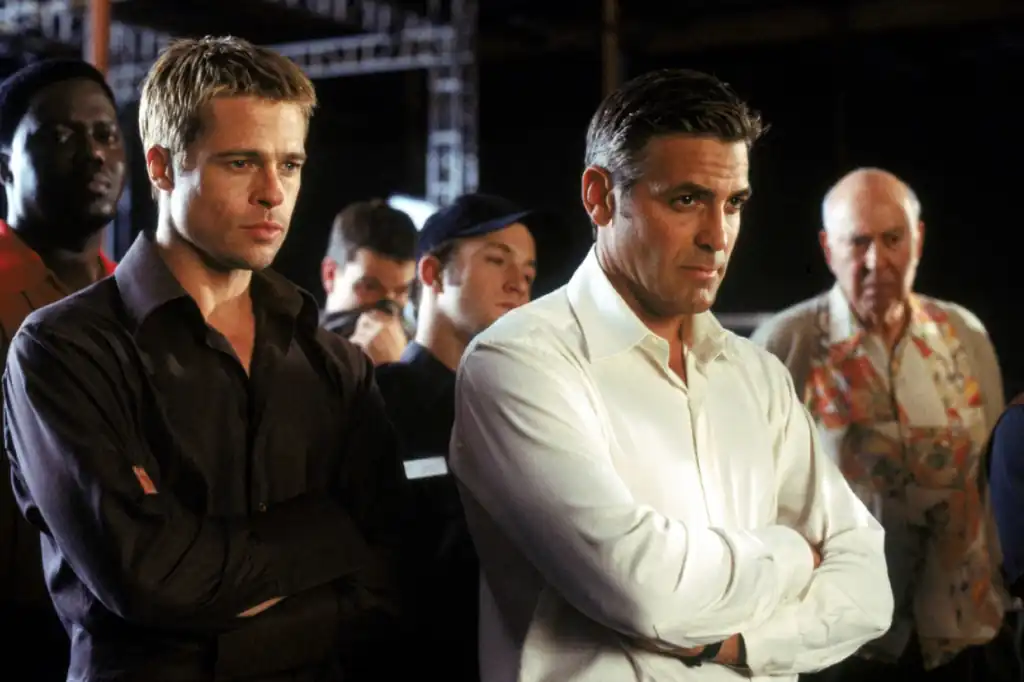 Casi 20 años después de que el equipo de La gran estafa se reuniera por última vez, George Clooney ha dado esperanzas a los fanáticos de la franquicia: una cuarta entrega, titulada Ocean’s 14, estaría en camino con el elenco original.