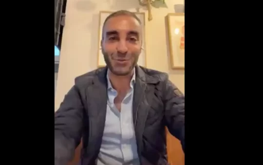 El empresario y exfuncionario Simón Levy negó este miércoles haber sido detenido en Portugal, versión que había sido difundida previamente por autoridades de la Ciudad de México.