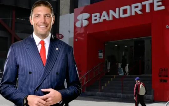 El director general del Grupo Financiero Banorte, Carlos Hank González, destacó que el mercado financiero mexicano aún tiene un gran potencial de crecimiento debido a la baja bancarización en el país.