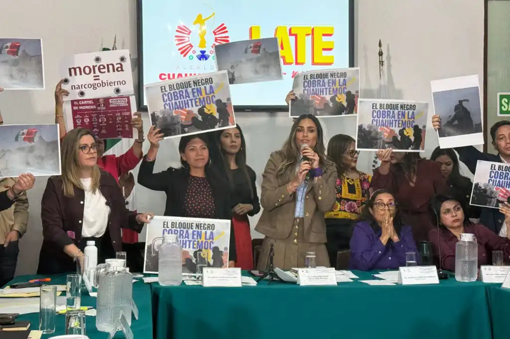 Morena acusa al PRI de financiar violencia durante marcha de la Generación Z.