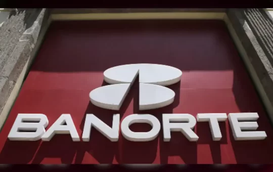 Grupo Financiero Banorte de Carlos Hank González, encabeza las ganancias en la Bolsa Mexicana de Valores (BMV).