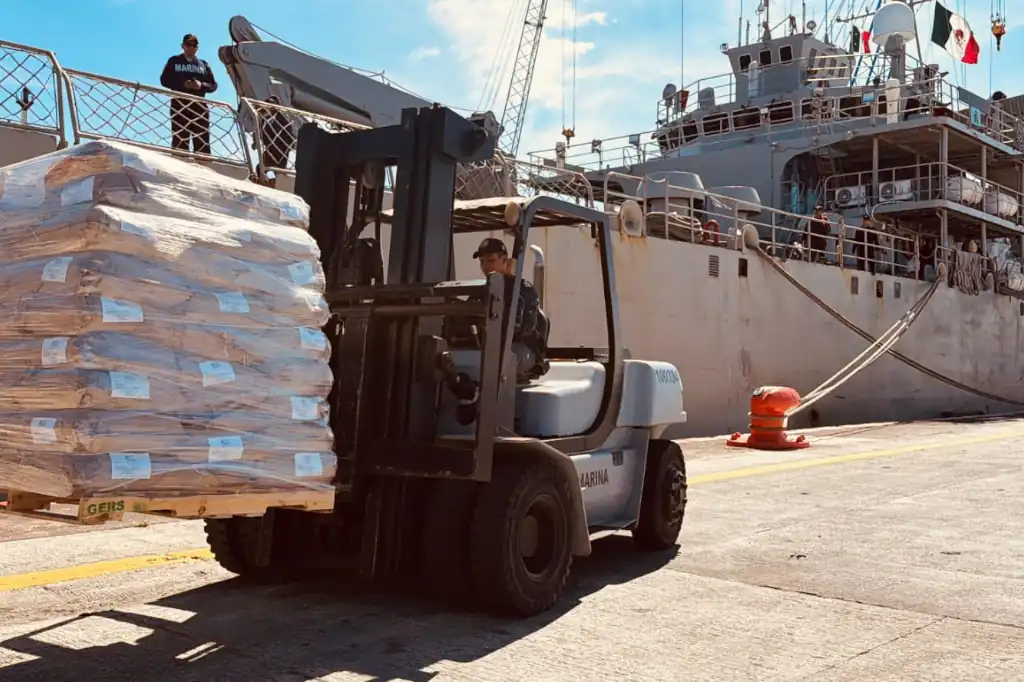 México envía más de 800 toneladas de ayuda humanitaria a Cuba