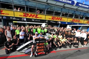 Checo Pérez cumple debut con Cadillac y mira hacia grandes retos