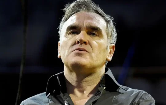 Morrissey cancela concierto en Valencia por no poder dormir
