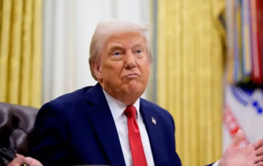 Trump lanza ultimátum a Irán y advierte que “podría desaparecer en una noche”