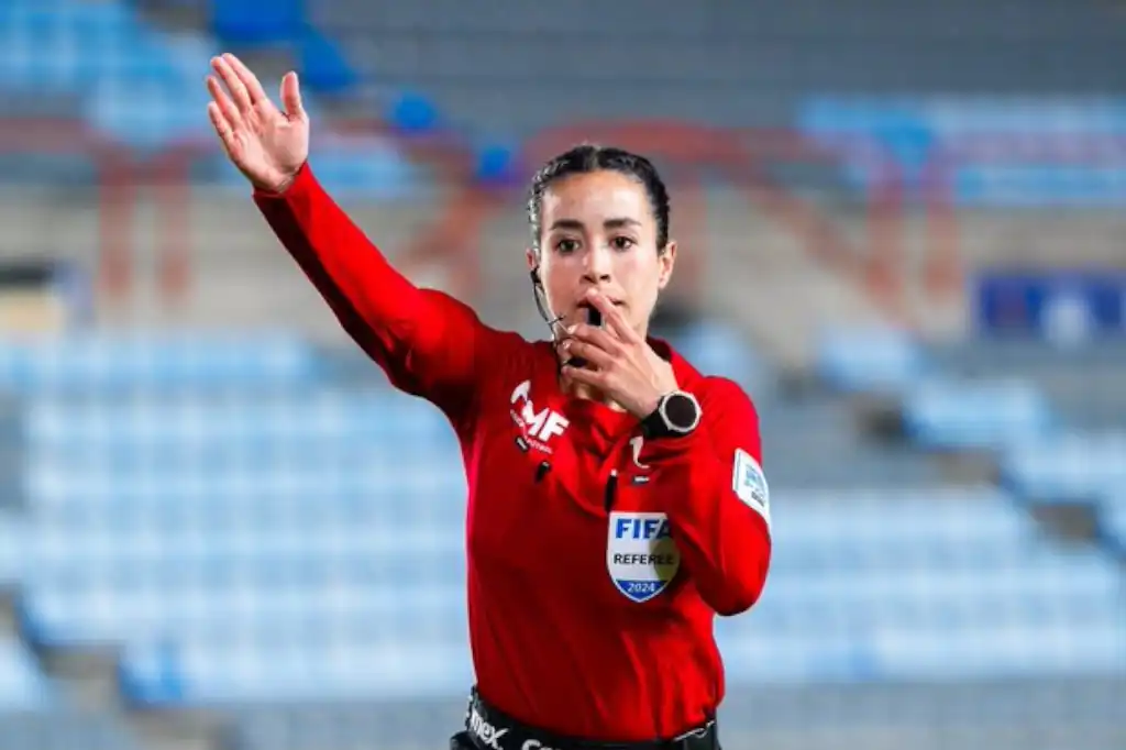Katia Itzel García responde a polémica por presuntos insultos machistas de Sergio Bueno
