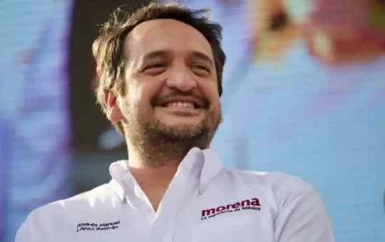 Andy López Beltrán deja su cargo en Morena y buscará una diputación en Tabasco