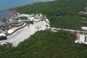 Mahahual se moviliza contra proyecto turístico por amenazas ecológicas