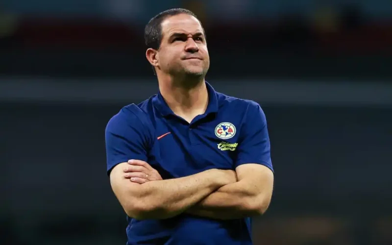 América anuncia la salida de André Jardine