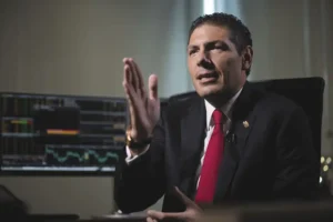 Carlos Hank González destaca estrategia de Banorte: digitalización, inclusión y crecimiento regional