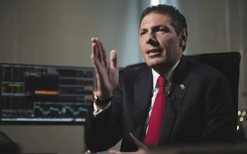 Carlos Hank González destaca estrategia de Banorte: digitalización, inclusión y crecimiento regional