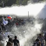 Enfrentamientos en Chile tras protesta estudiantil contra recortes educativos