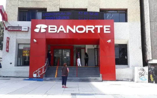 Banorte supera expectativas y mantiene crecimiento del crédito
