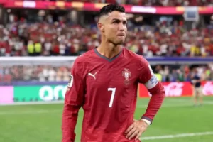 Cristiano Ronaldo deja la concentración de Portugal y promete revelar “la verdad” sobre su salida