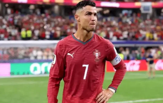 Cristiano Ronaldo deja la concentración de Portugal y promete revelar “la verdad” sobre su salida