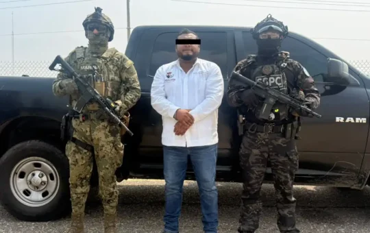 Detienen al presidente municipal de Juchitán por presunta extorsión y delitos contra la seguridad