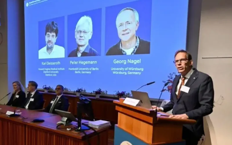 Nobel de Medicina premia el descubrimiento que permite controlar neuronas con luz