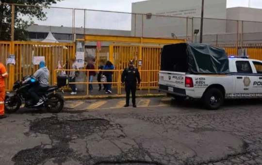 Alumnos toman la Prepa 1 de la UNAM tras denunciar agresión de autoridades